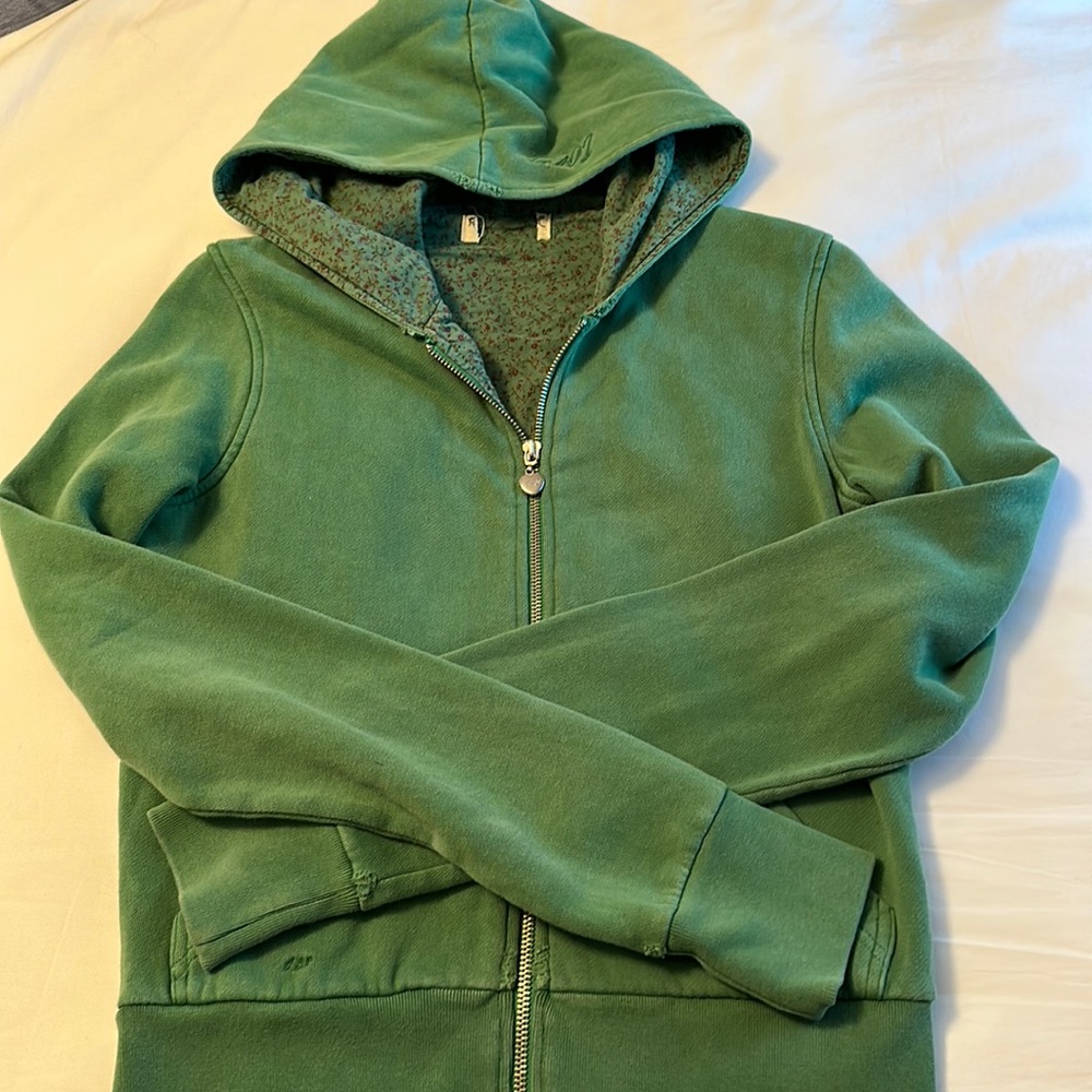 Vintage Torn green distressed sweatshirt